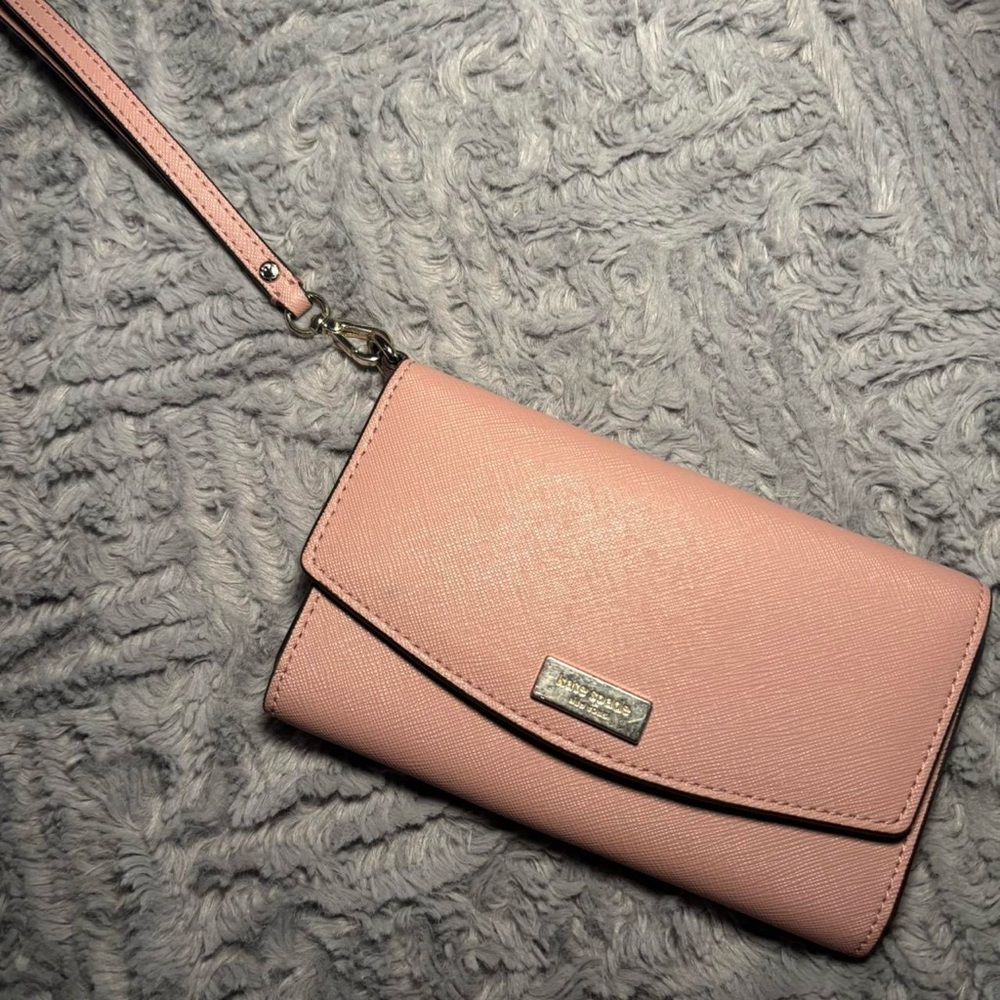 Pink Kate Spade Phone Wallet with wrist strap✨